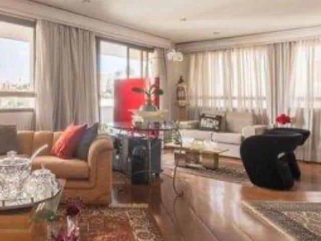 Apartamento com 306m² 4 quartos e 3 banheiros, à venda, no bairro Santa Cecília em São Paulo