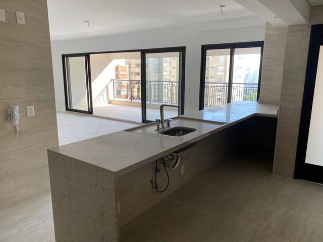 Apartamento com 174m² 3 quartos e 6 banheiros, à venda, no bairro Perdizes em São Paulo