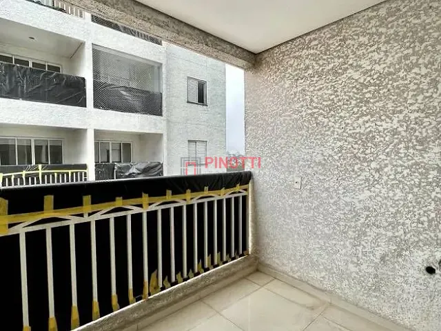 Apartamento 2 quartos e 2 banheiros, para alugar, no bairro Jardim das Acácias em São Bernardo do Campo