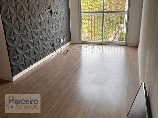 Apartamento 2 quartos e 1 banheiro, à venda, no bairro Guaianazes em São Paulo