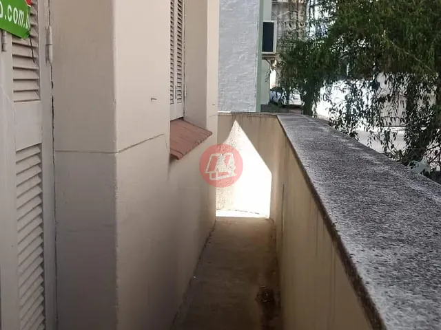 Apartamento com 95m² 3 quartos e 2 banheiros, à venda, no bairro Centro Histórico em Porto Alegre