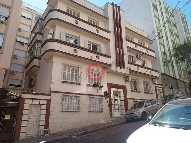Apartamento com 95m² 3 quartos e 2 banheiros, à venda, no bairro Centro Histórico em Porto Alegre