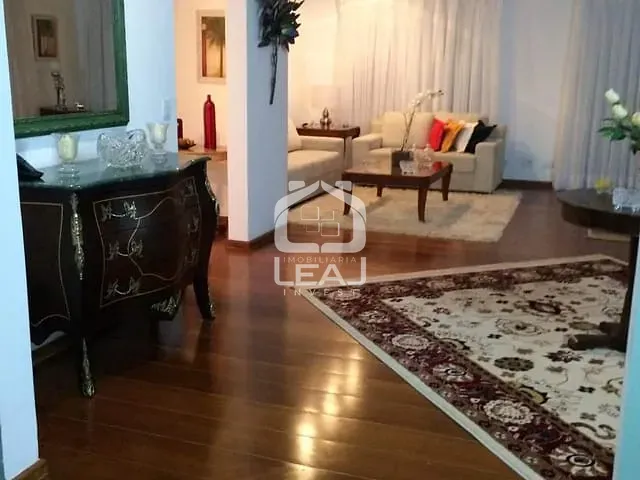 Apartamento com 280m² 4 quartos e 6 banheiros, à venda, no bairro Vila Andrade em São Paulo