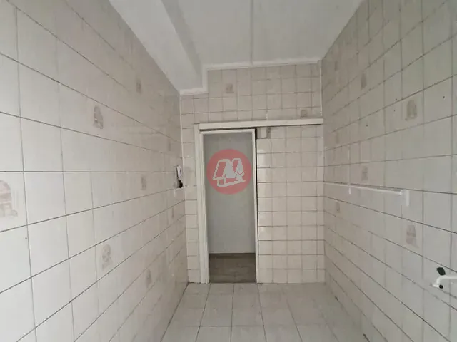 Apartamento 3 quartos e 1 banheiro, para alugar, no bairro Centro Histórico em Porto Alegre