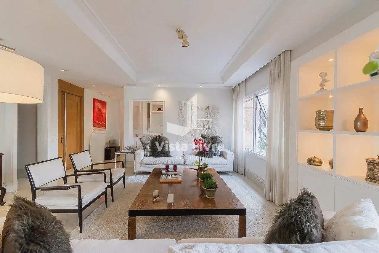Apartamento, 3 quartos, 243 m² - Foto 1