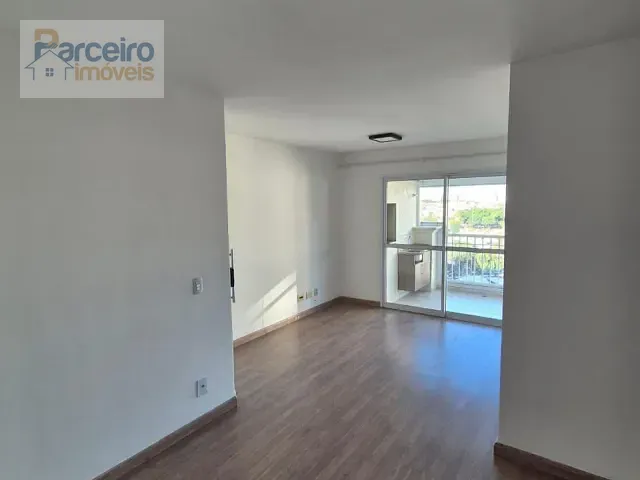 Apartamento 3 quartos e 2 banheiros, para alugar, no bairro Mooca em São Paulo
