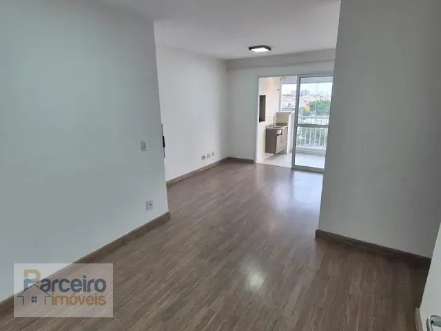 Apartamento 3 quartos e 2 banheiros, para alugar, no bairro Mooca em São Paulo