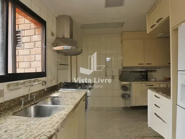 Apartamento com 220m² 4 quartos e 3 banheiros, à venda, no bairro Vila Uberabinha em São Paulo