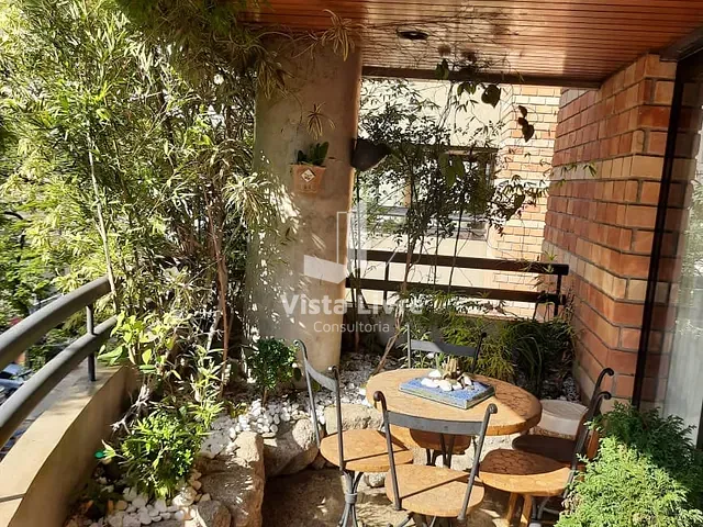 Apartamento com 250m² 4 quartos e 3 banheiros, à venda, no bairro Vila Uberabinha em São Paulo