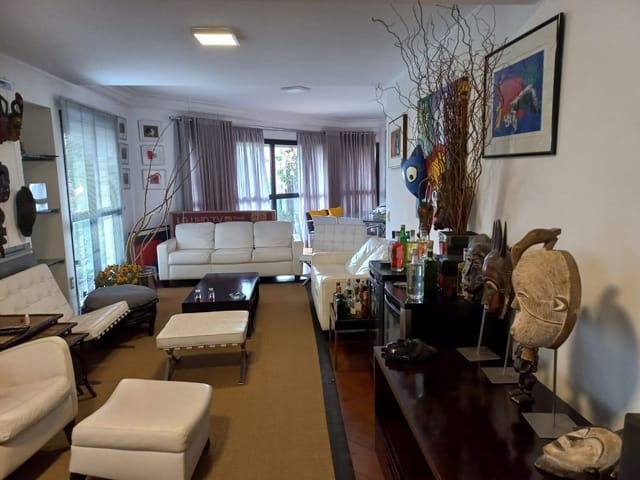 Apartamento com 250m² 4 quartos e 4 banheiros, à venda, no bairro Jardim Vila Mariana em São Paulo