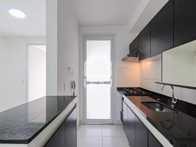 Apartamento com 77m² 2 quartos e 2 banheiros, à venda ou para alugar, no bairro Santo Amaro em São Paulo