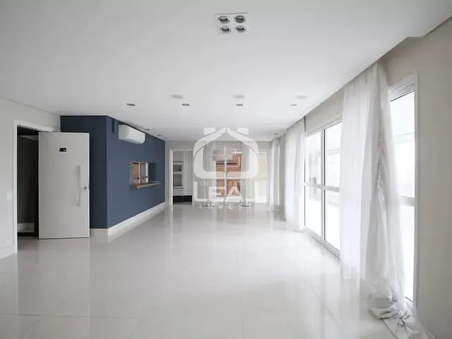 Apartamento com 215m² 3 quartos e 4 banheiros, à venda, no bairro Vila Andrade em São Paulo
