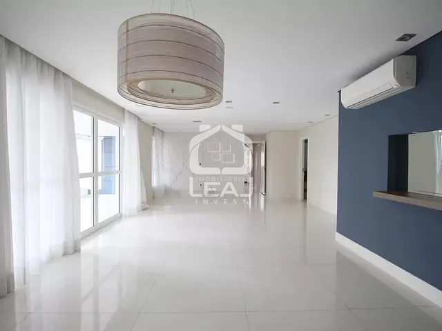 Apartamento com 215m² 3 quartos e 4 banheiros, à venda, no bairro Vila Andrade em São Paulo