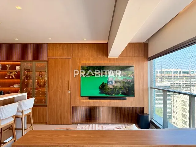 Apartamento 2 quartos e 2 banheiros, à venda, no bairro Moema em Avenida Cotovia