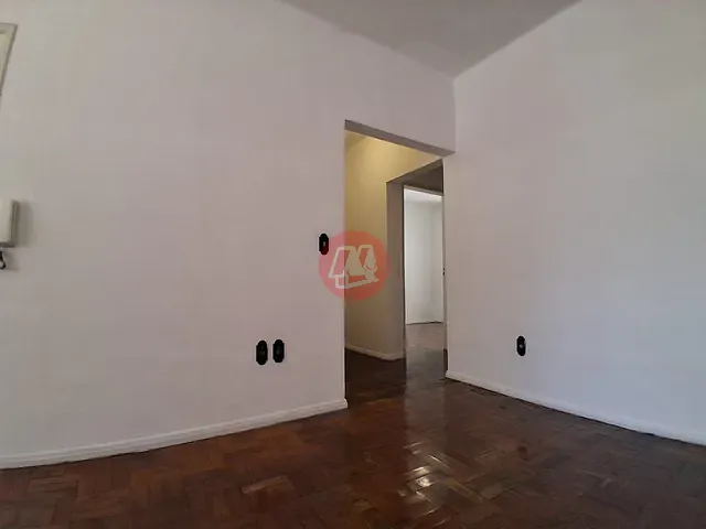 Apartamento com 68m² 2 quartos e 1 banheiro, à venda, no bairro Rio Branco em Porto Alegre
