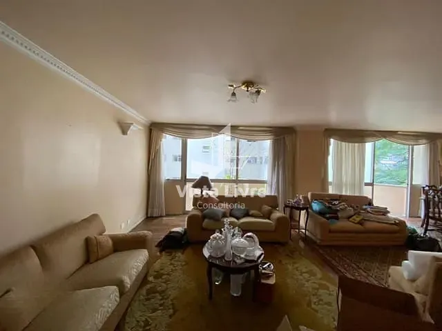 Apartamento com 189m² 3 quartos e 2 banheiros, à venda, no bairro Jardim Paulista em São Paulo