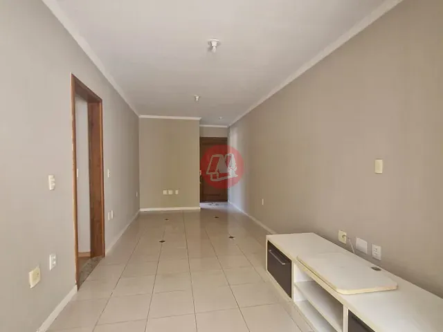 Apartamento 2 quartos e 1 banheiro, para alugar, no bairro Petrópolis em Porto Alegre