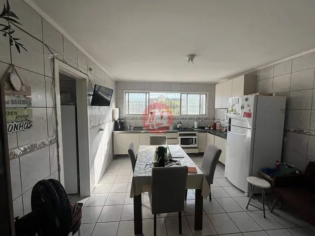 Apartamento 3 quartos e 3 banheiros, à venda, no bairro Partenon em Porto Alegre
