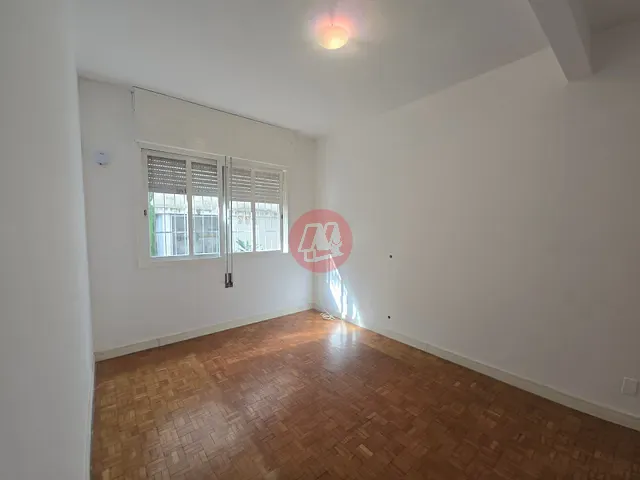 Apartamento 1 quarto e 1 banheiro, para alugar, no bairro Bom Fim em Porto Alegre