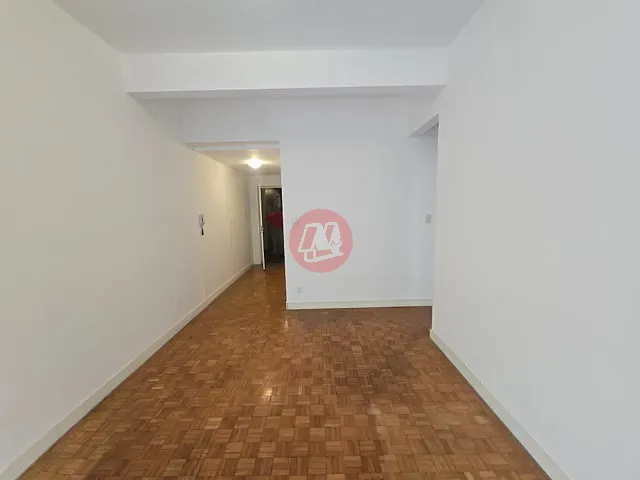 Apartamento 1 quarto e 1 banheiro, para alugar, no bairro Bom Fim em Porto Alegre
