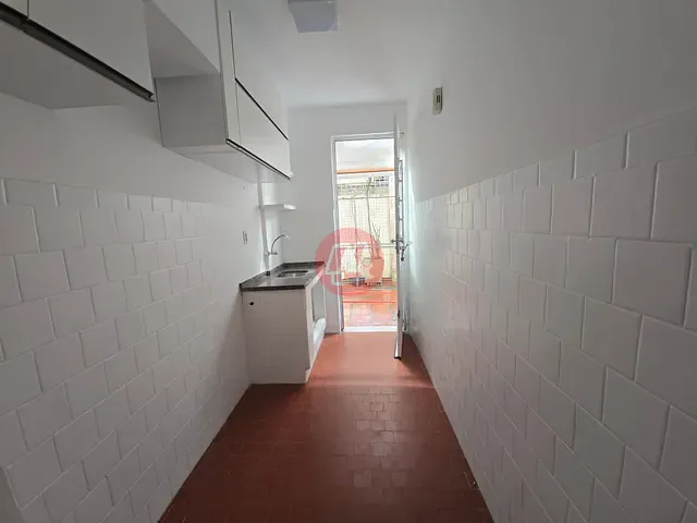 Apartamento 1 quarto e 1 banheiro, para alugar, no bairro Bom Fim em Porto Alegre