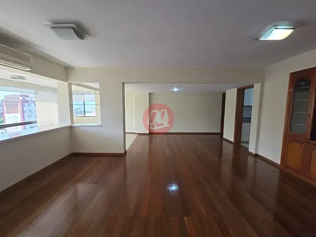 Apartamento 3 quartos e 3 banheiros, para alugar, no bairro Rio Branco em Porto Alegre