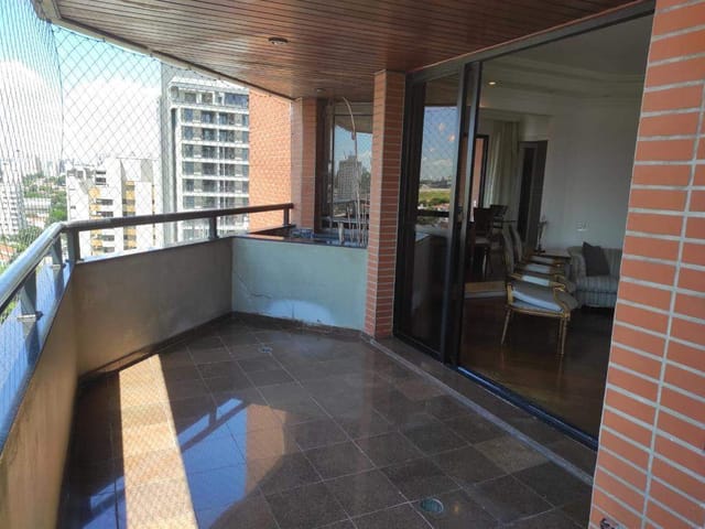 Apartamento com 230m² 4 quartos e 5 banheiros, à venda, no bairro Planalto Paulista em São Paulo