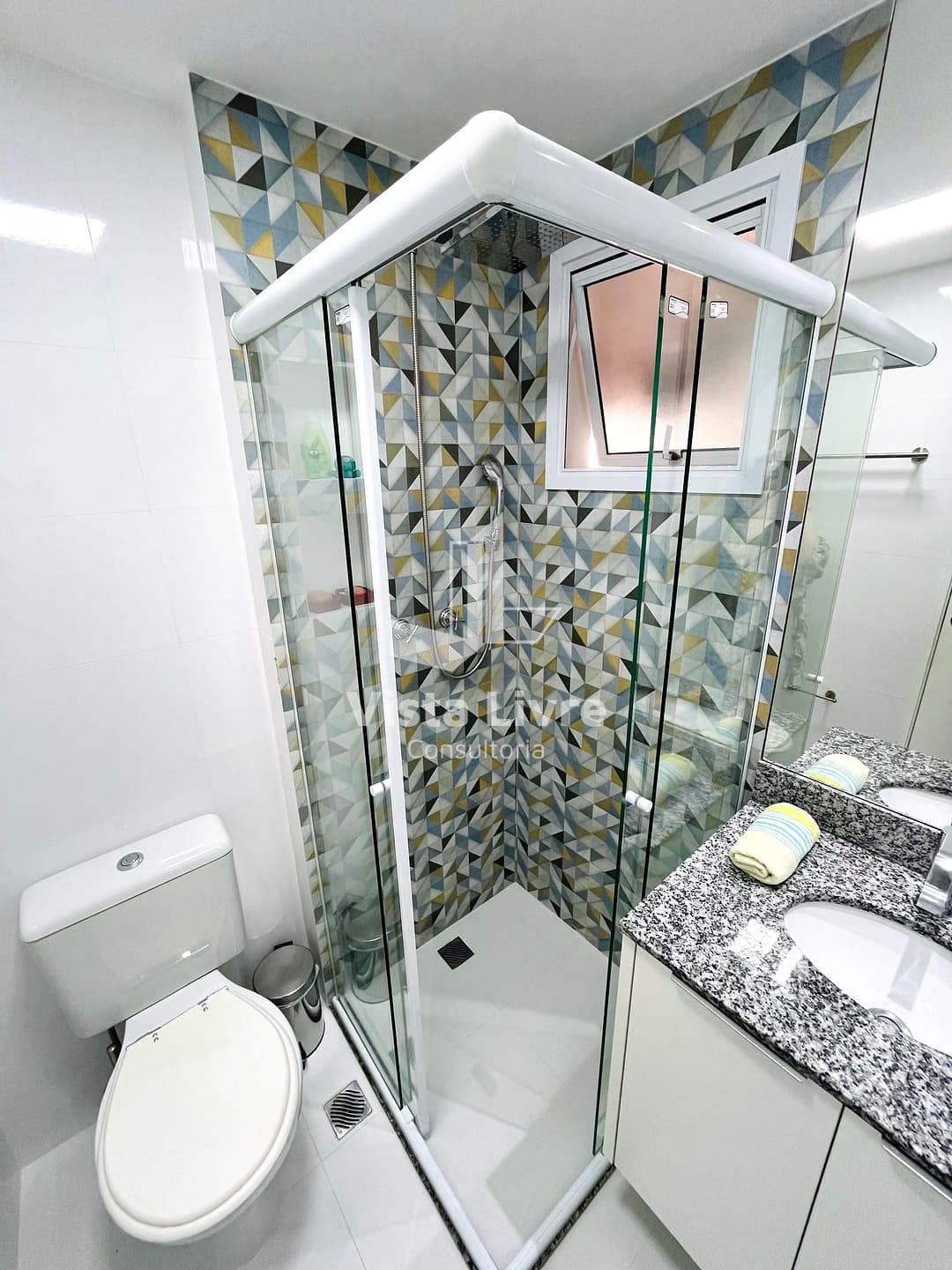 Apartamento à venda com 2 quartos, 68m² - Foto 41