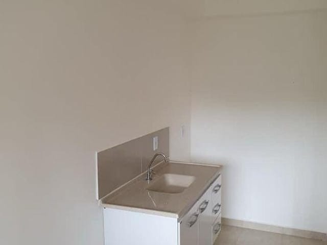 Apartamento 2 quartos e 1 banheiro, à venda, no bairro Parque Rincão em Cotia