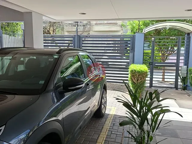 Apartamento com 91m² 2 quartos e 1 banheiro, à venda, no bairro Rio Branco em Porto Alegre