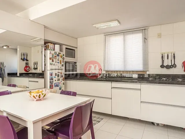 Apartamento com 91m² 2 quartos e 1 banheiro, à venda, no bairro Rio Branco em Porto Alegre