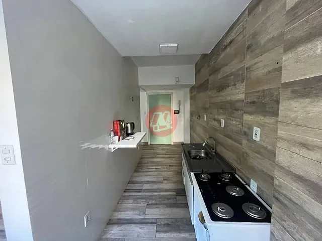 Apartamento com 70m² 1 quarto e 1 banheiro, à venda, no bairro Floresta em Porto Alegre