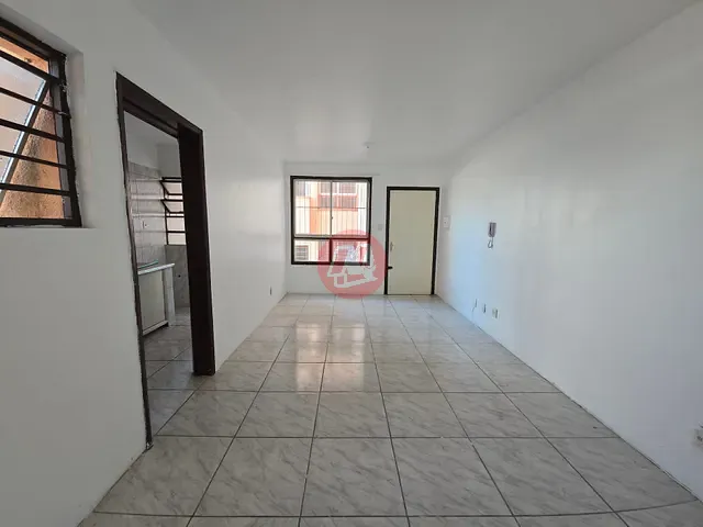 Apartamento 2 quartos e 1 banheiro, para alugar, no bairro Medianeira em Porto Alegre