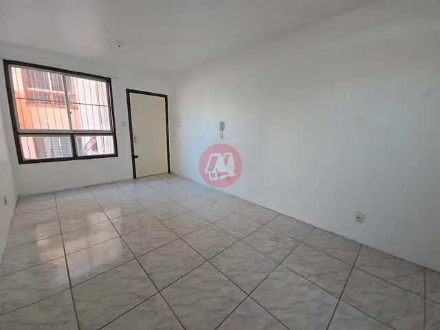 Apartamento 2 quartos e 1 banheiro, para alugar, no bairro Medianeira em Porto Alegre