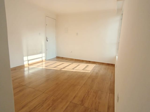 Apartamento 2 quartos e 1 banheiro, à venda, no bairro São Pedro em Osasco
