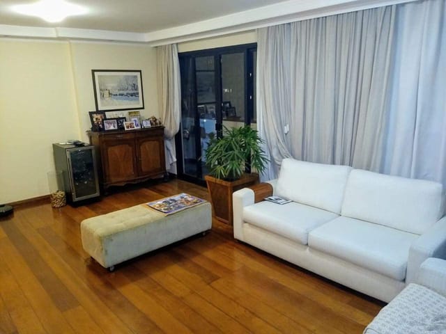 Apartamento com 127m² 3 quartos e 3 banheiros, à venda, no bairro Moema em São Paulo