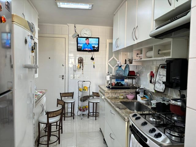 Apartamento com 130m² 3 quartos e 2 banheiros, à venda, no bairro Aclimação em São Paulo