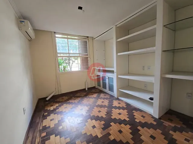 Apartamento 2 quartos e 1 banheiro, para alugar, no bairro Auxiliadora em Porto Alegre