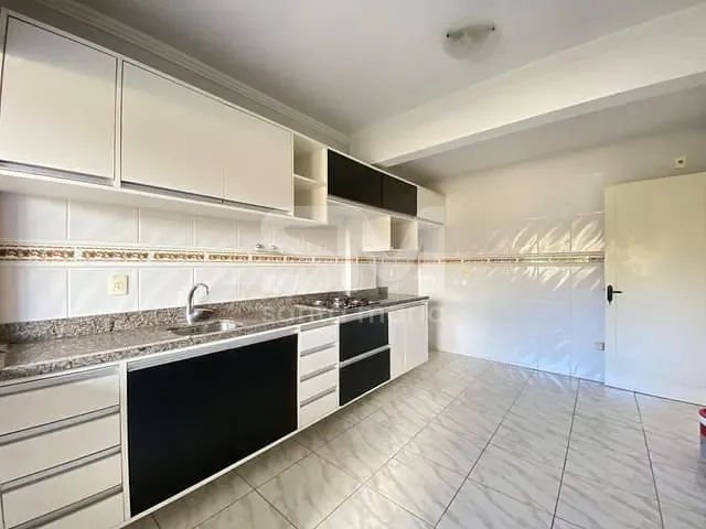 Apartamento com 180m² 3 quartos e 2 banheiros, à venda, no bairro Centro em Chapecó
