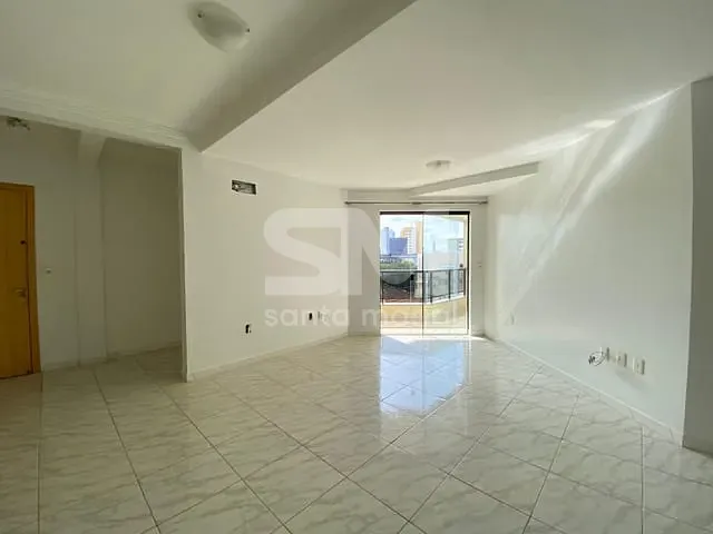 Apartamento com 180m² 3 quartos e 2 banheiros, à venda, no bairro Centro em Chapecó