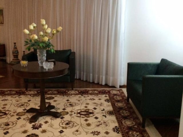 Apartamento com 240m² 4 quartos e 6 banheiros, à venda, no bairro Vila Andrade em São Paulo