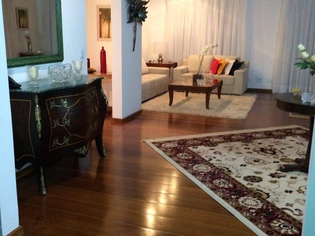 Apartamento com 240m² 4 quartos e 6 banheiros, à venda, no bairro Vila Andrade em São Paulo