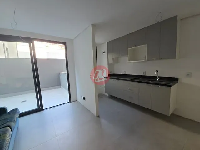 Apartamento 1 quarto e 1 banheiro, para alugar, no bairro Independência em Porto Alegre