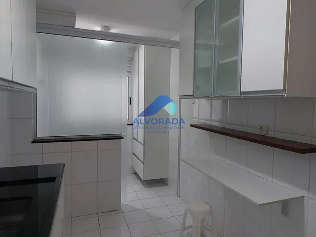Apartamento 2 quartos e 1 banheiro, à venda, no bairro Jardim Satélite em São José dos Campos