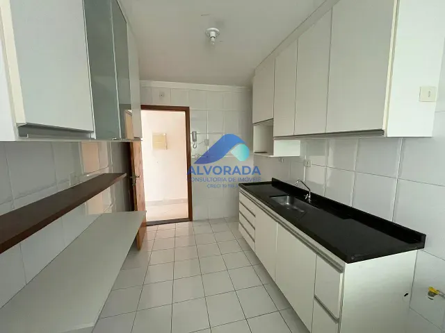Apartamento 2 quartos e 1 banheiro, à venda, no bairro Jardim Satélite em São José dos Campos