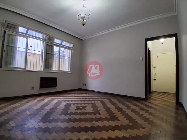 Apartamento com 110m² 3 quartos e 2 banheiros, à venda, no bairro Rio Branco em Porto Alegre