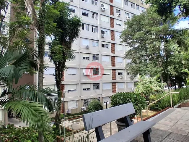 Apartamento com 60m² 2 quartos e 1 banheiro, à venda, no bairro Azenha em Porto Alegre
