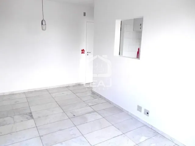 Apartamento com 56m² 2 quartos e 1 banheiro, para alugar, no bairro Fazenda Morumbi em São Paulo