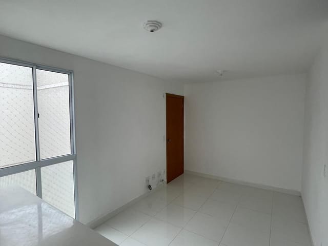 Apartamento com 40m² 2 quartos e 1 banheiro, à venda, no bairro Jardim Caiapiá em Cotia