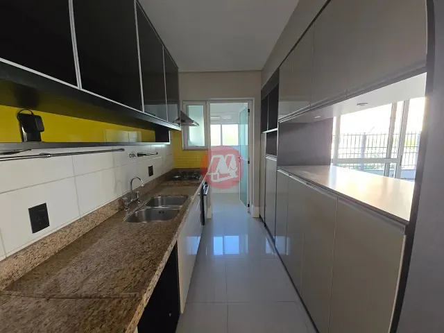 Apartamento 3 quartos e 2 banheiros, à venda ou para alugar, no bairro Jardim do Salso em Porto Alegre